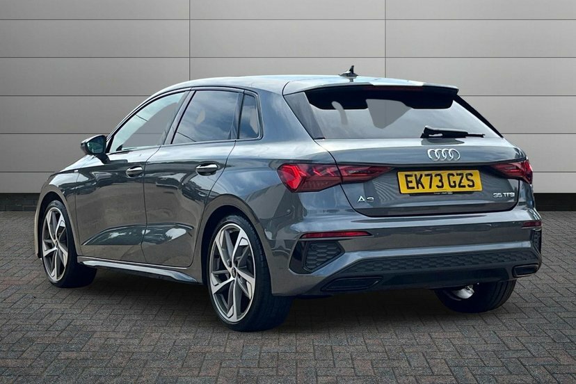 Audi A3 1.5 Tfsi 35 Edition 1 Sportback S Troni EK73GZS Grey #3