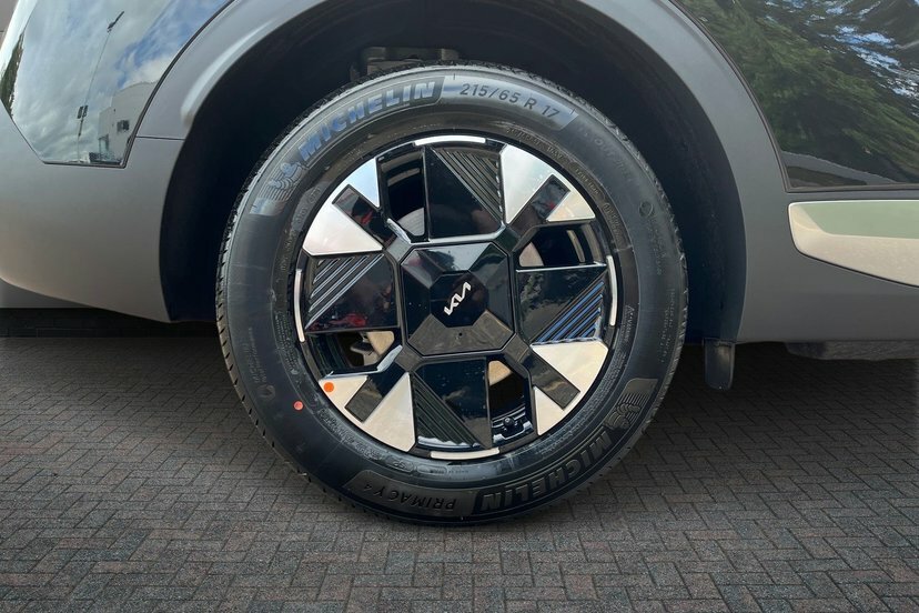 Kia Sportage 1.6 H T-gdi Pure Suv Hybrid 235 B Black #5