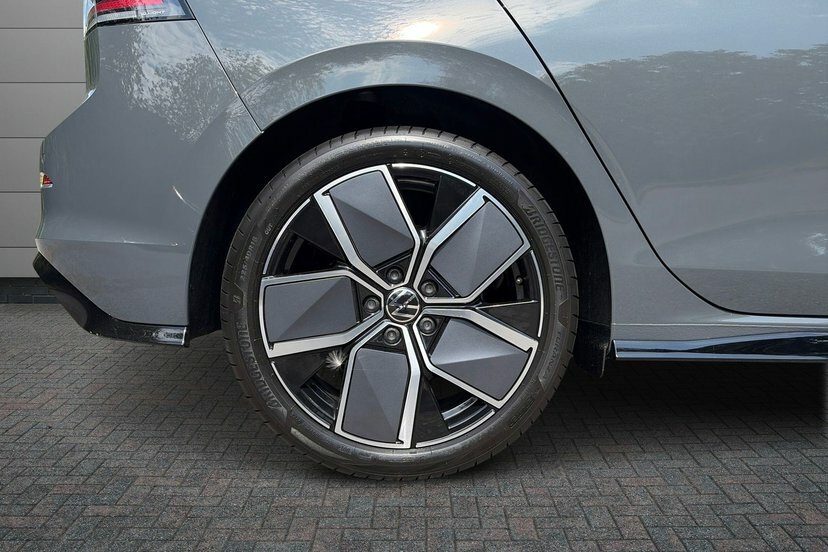 Volkswagen Golf 1.5 Tsi Black Edition Hatchback Grey #5