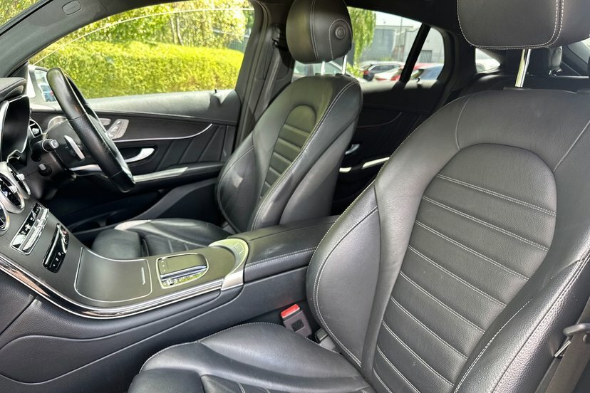 Mercedes-Benz GLC Class 220D Amg Line Suv G-tronic 4Matic Euro Black #52