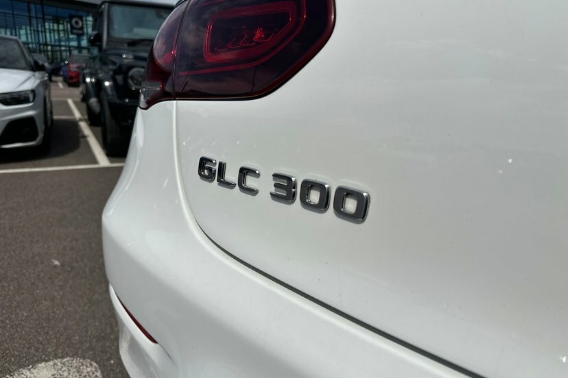 Mercedes-Benz GLC Class 220D Amg Line Suv G-tronic 4Matic Euro Black #47