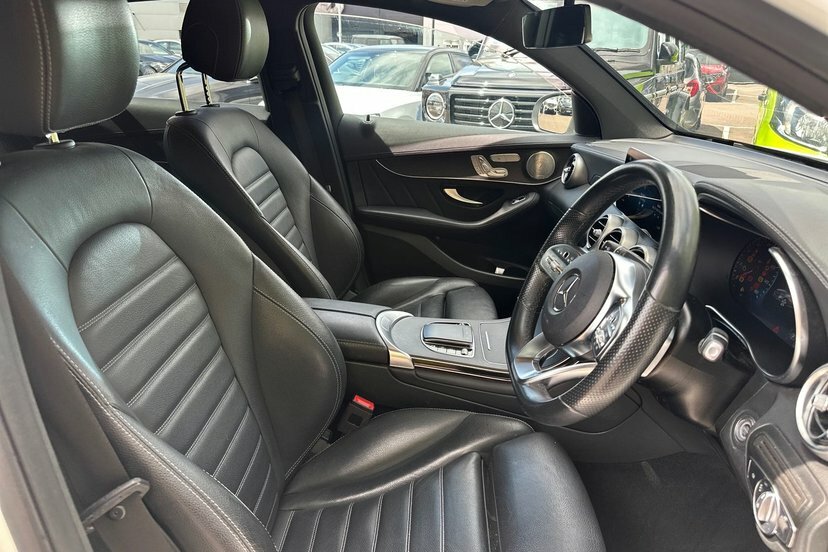 Mercedes-Benz GLC Class 220D Amg Line Suv G-tronic 4Matic Euro Black #32