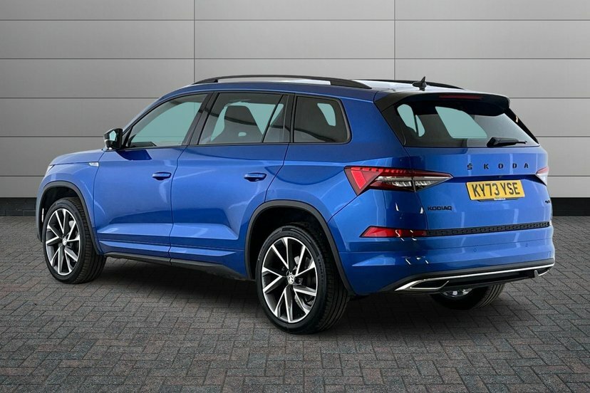 Skoda Kodiaq 2.0 Tsi Sportline Suv Dsg 4Wd 7 Seat Blue #3