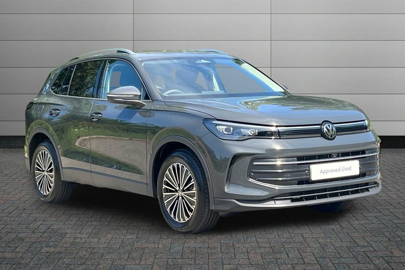 Volkswagen Tiguan 1.5 Etsi Mhev Match Suv Hybrid Dsg 150 Grey