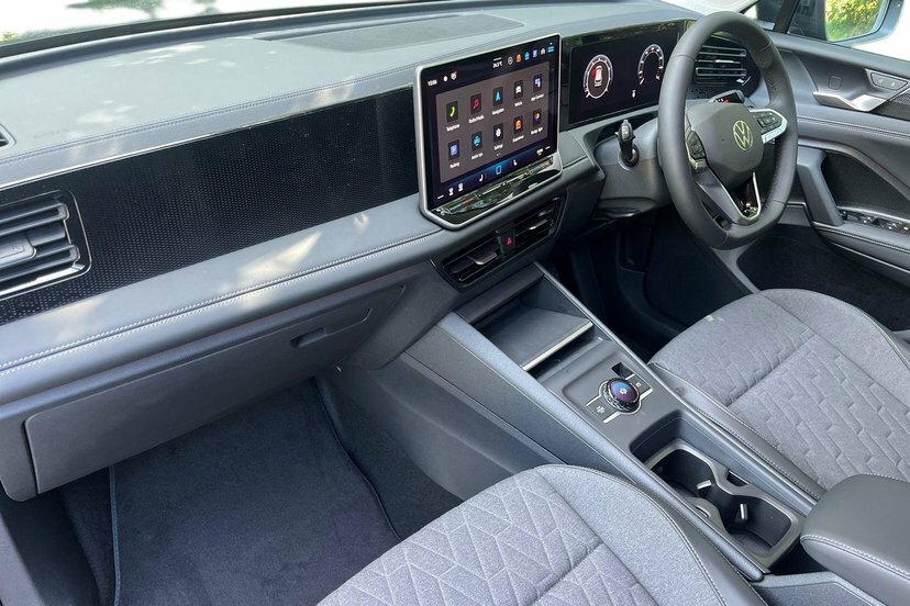 Volkswagen Tiguan 1.5 Etsi Mhev Match Suv Hybrid Dsg 150 GM26DYC Grey #2