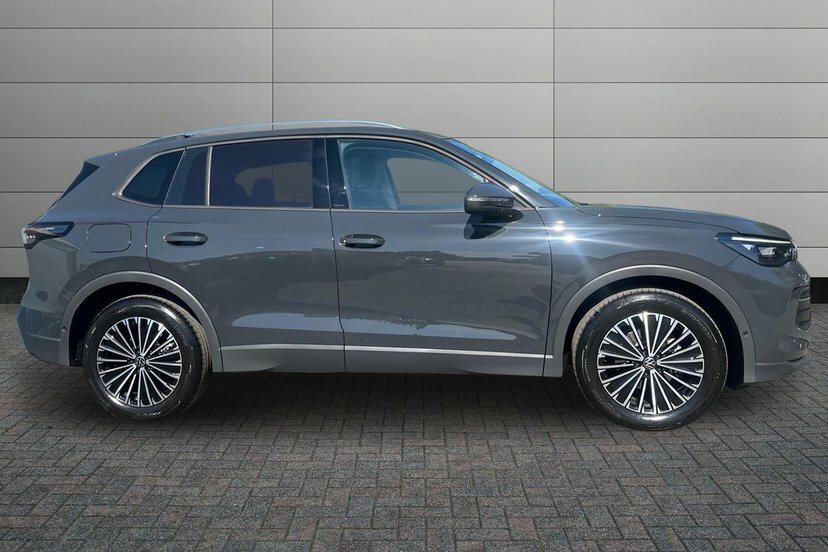 Volkswagen Tiguan 1.5 Etsi Mhev Match Suv Hybrid Dsg 150 Grey #4