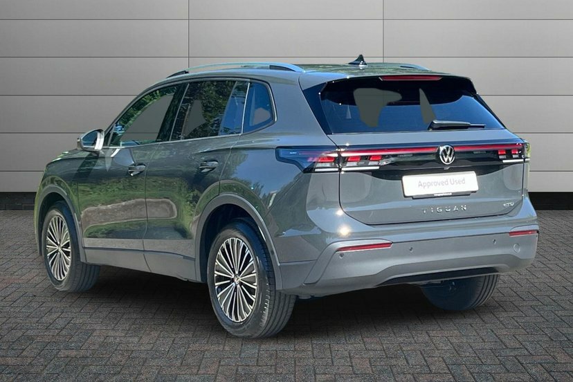 Volkswagen Tiguan 1.5 Etsi Mhev Match Suv Hybrid Dsg 150 Grey #3
