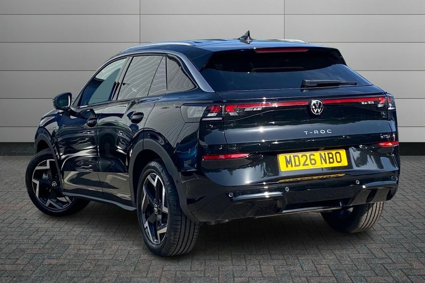 Volkswagen T-Roc 1.5 Etsi Mhev R-line Suv Hybrid Dsg 15 Black #6