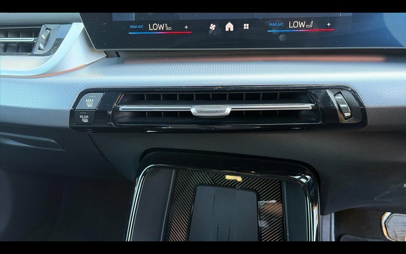 BMW iX1 30 66.5Kwh M Sport Xdrive 11Kw Charger #30