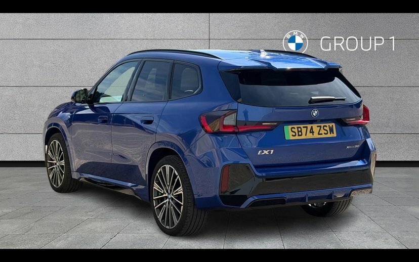 BMW iX1 Ix1 Xdrive30 M Sport Blue #2