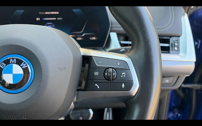 BMW iX1 30 66.5Kwh M Sport Xdrive 11Kw Charger #18