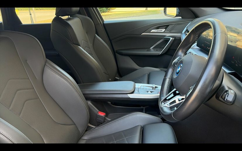BMW iX1 30 66.5Kwh M Sport Xdrive 11Kw Charger #11