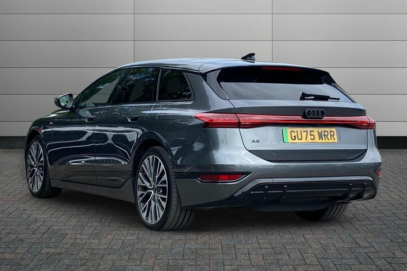 Audi A6 E-tron Avant 83Kwh Edition 1 Estate 286 Ps Grey #3