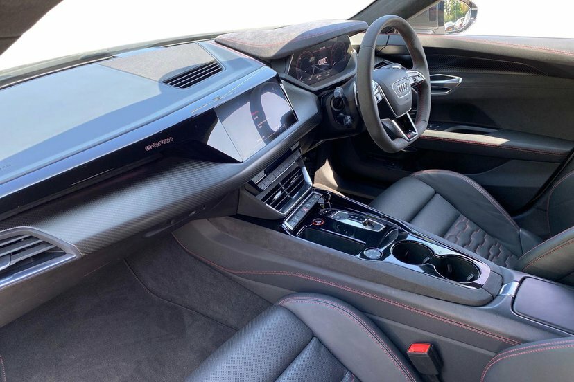 Audi Rs E-Tron Gt 93.4Kwh Carbon Vorsprung Saloon Grey #2
