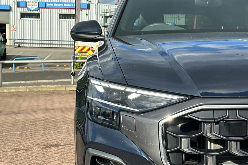 Audi Q8 Audi Q8 Estate 55 Tfsi Quattro S Line Tiptroni Blue #53