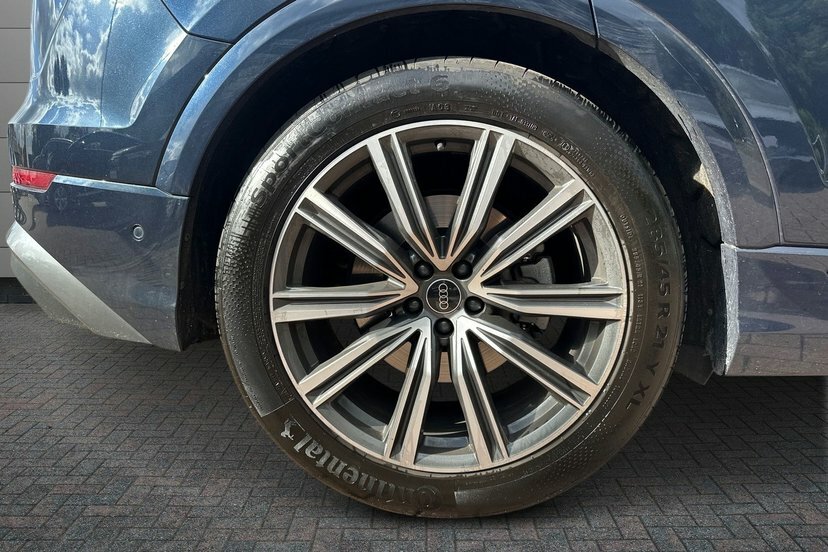Audi Q8 Audi Q8 Estate 55 Tfsi Quattro S Line Tiptroni Blue #9