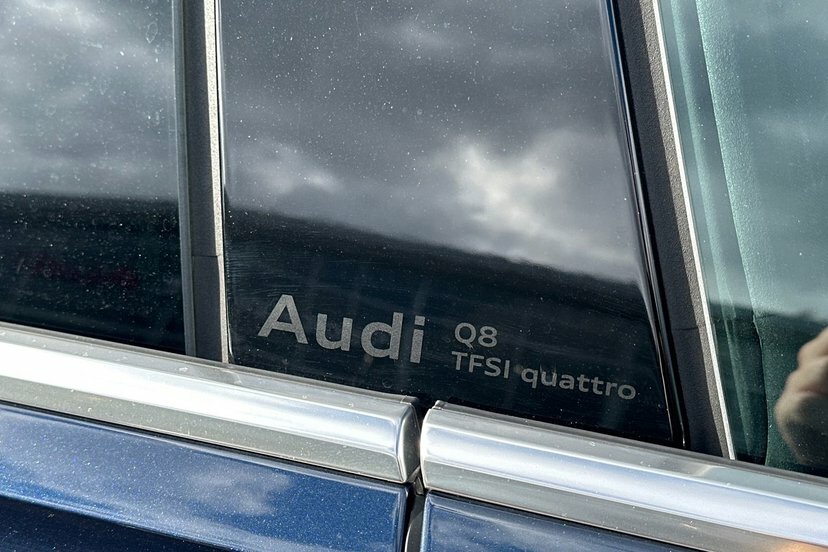 Audi Q8 Audi Q8 Estate 55 Tfsi Quattro S Line Tiptroni Blue #46