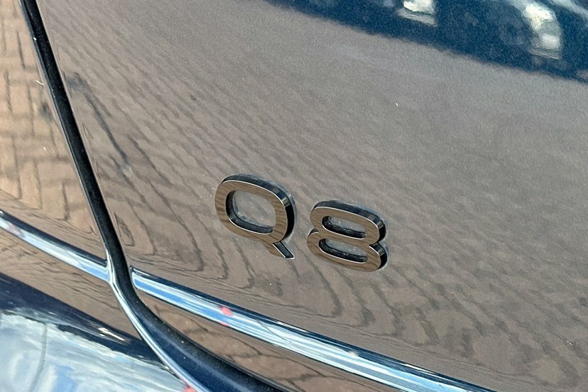 Audi Q8 Audi Q8 Estate 55 Tfsi Quattro S Line Tiptroni Blue #29