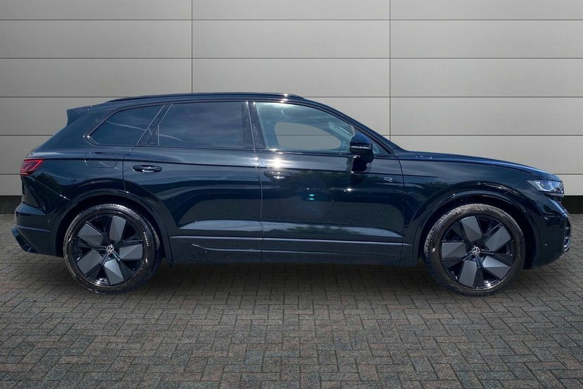 Volkswagen Touareg 3.0 V6 Tdi Final Edition Suv Tiptronic Black #4
