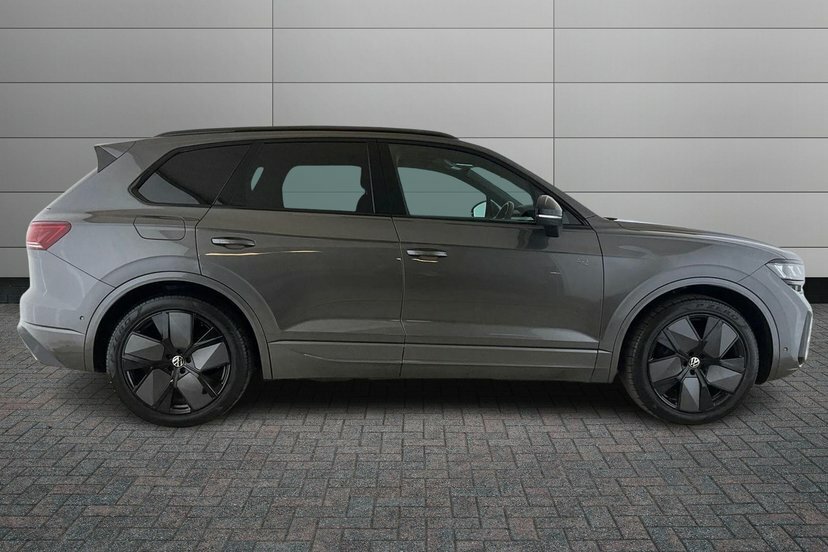 Volkswagen Touareg 3.0 V6 Tdi Final Edition Suv Tiptronic Grey #4