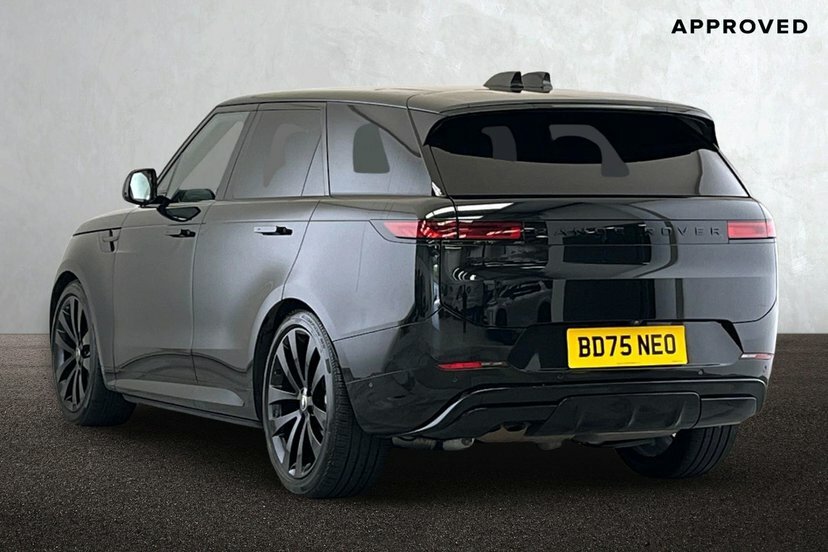 Land Rover Range Rover Sport 3.0 D300 Mhev Dynamic Se Suv 4Wd Black #2