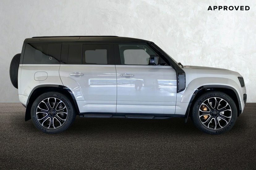 Land Rover Defender 110 4.4 P635 V8 Mhev Octa Suv 4Wd 635 Grey #5