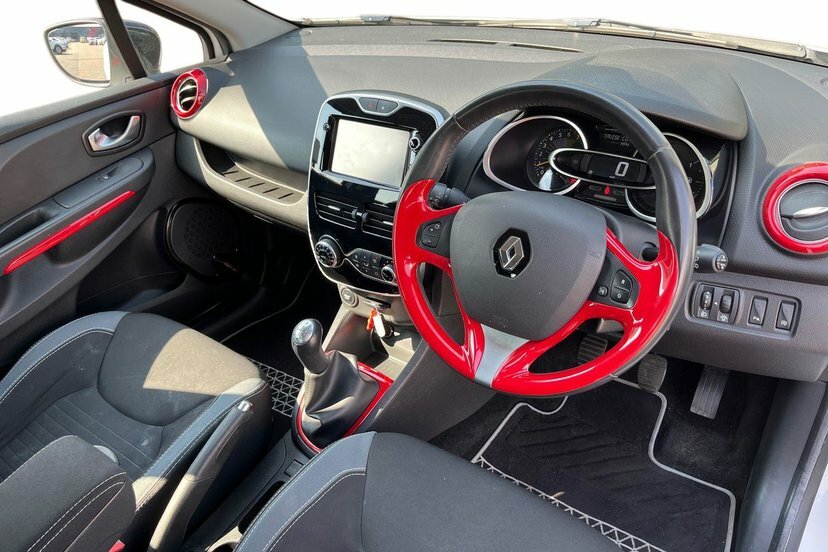 Renault Clio 0.9 Tce Dynamique S Nav Hatchback Manua White #6