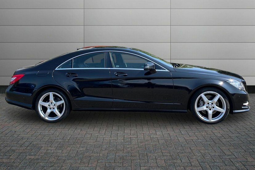 Mercedes-Benz CLS 3.0 Cls350 Cdi V6 Amg Sport Coupe G-tro Black #4
