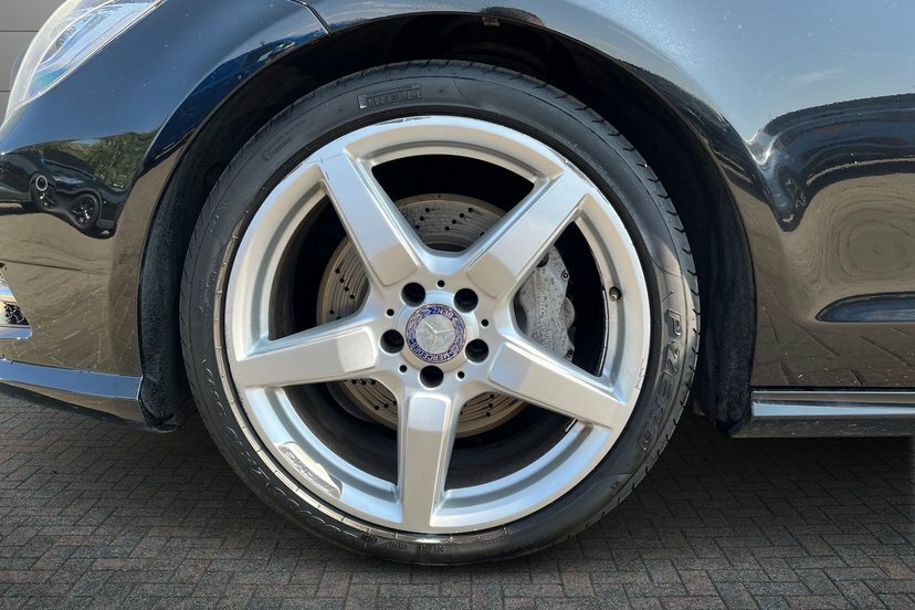 Mercedes-Benz CLS 3.0 Cls350 Cdi V6 Amg Sport Coupe G-tro Black #5