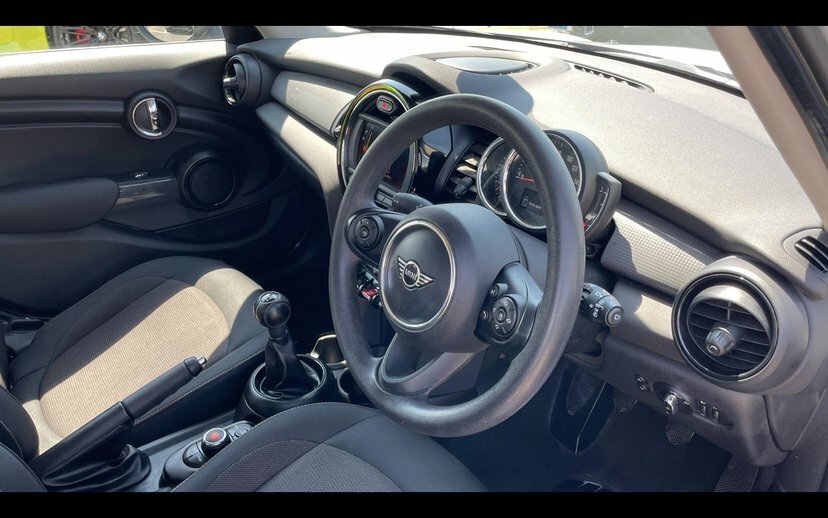 Mini Hatch 5-Door Hatch Cooper KS68MXK White #6