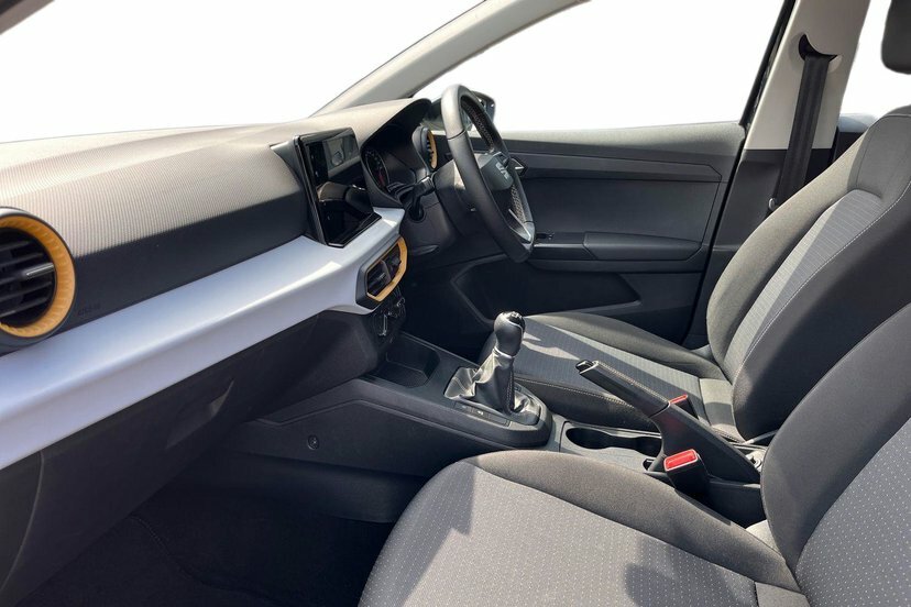 Seat Ibiza 1.0 Tsi Se Technology Hatchback Black #2