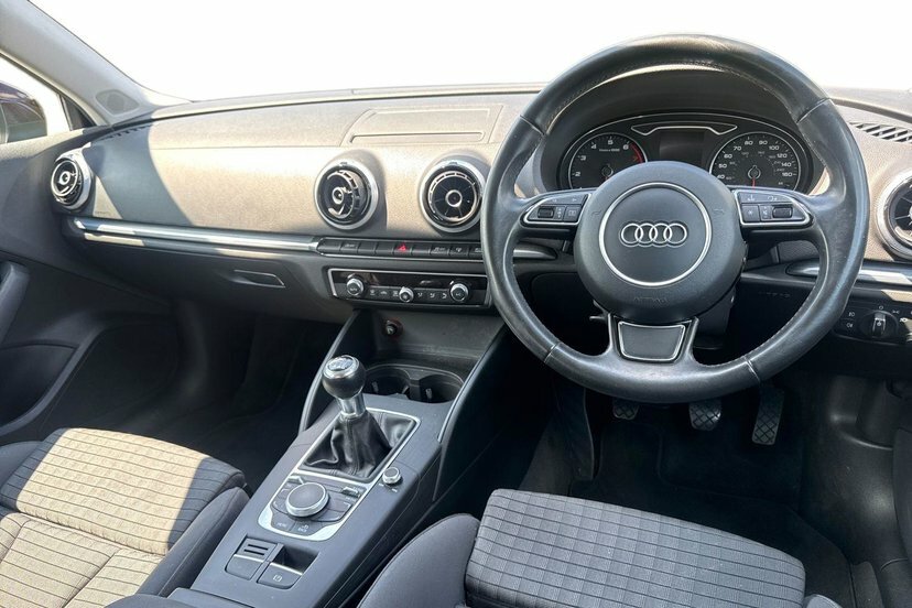 Audi A3 1.4 Tfsi Cod Sport Saloon Nav Red #6