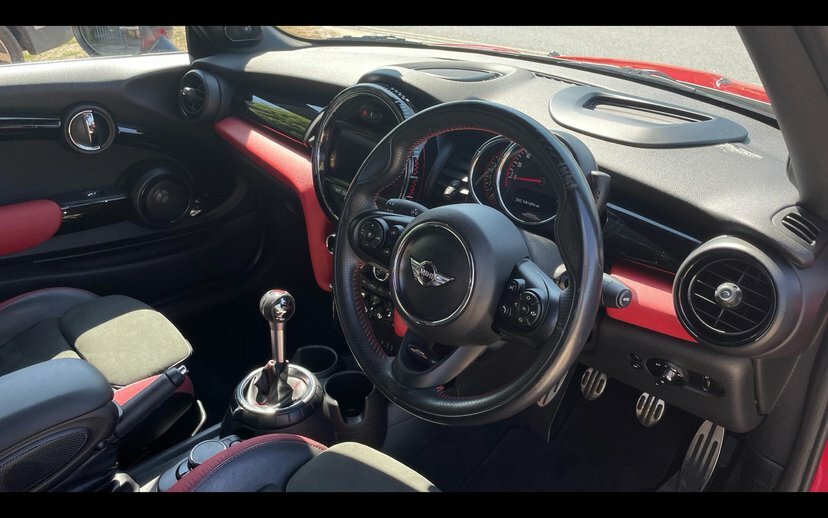 Mini Convertible John Cooper Works Convertible Red #6