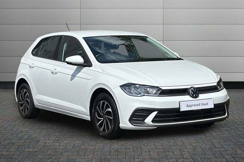Volkswagen Polo 1.0 Tsi Life Hatchback 95 Ps White