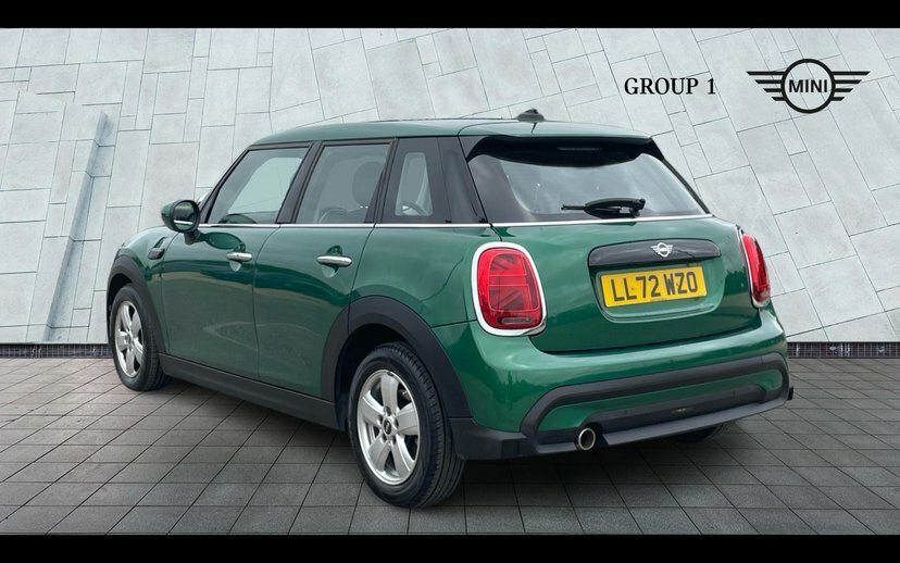 Mini Hatch 5-Door Hatch Cooper Classic LL72WZO Green #2