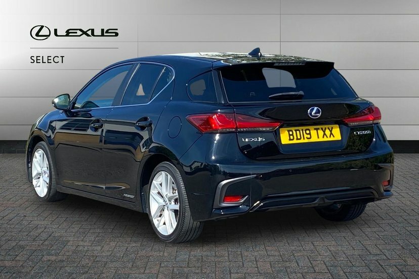 Lexus CT 1.8 200H Hatchback Hybrid E-cvt 136 Ps Black #3