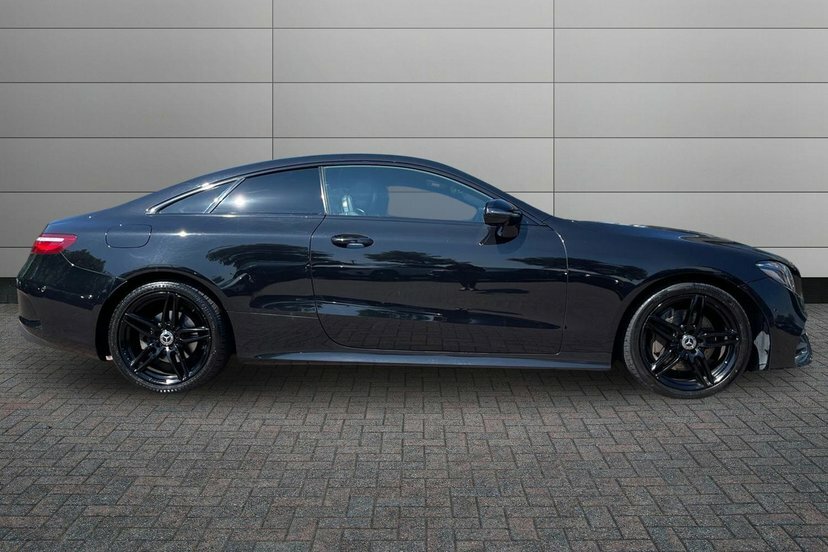 Mercedes-Benz E Class 2.0 E220d Amg Line Coupe G-tronic 194 Black #3
