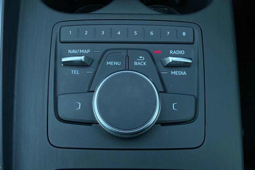 Audi A4 Avant Estate 2.0 Tdi 35 Sport S Tronic Euro 6 Ss Black #31