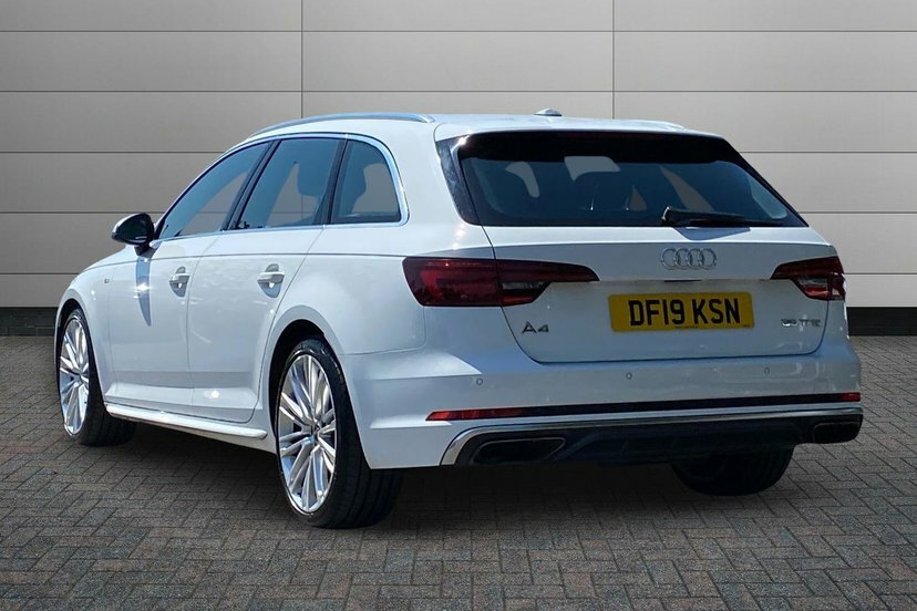 Audi A4 Avant 2.0 Tfsi 35 S Line Estate S Tronic 150 White #3