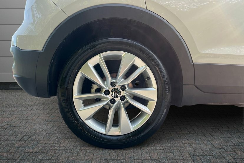 Volkswagen T-Cross 1.0 Tsi Se Suv Dsg 110 Ps Low Insuran Grey #5