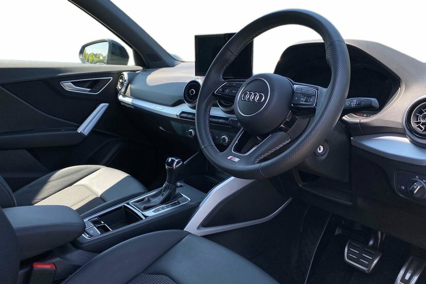 Audi Q2 1.5 Tfsi Cod 35 S Line Suv S Tronic 15 Black #6