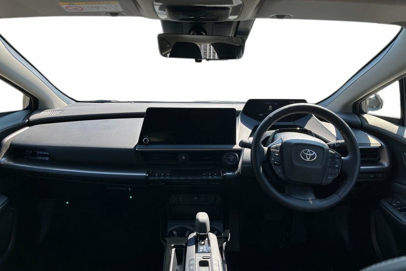 Toyota Prius 2.0 13.6Kwh Excel Hatchback Plug-in Hyb #6