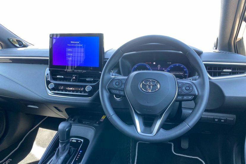 Toyota Corolla 1.8 Vvt-h Excel Hatchback Hybrid Cvt 1 Black #6