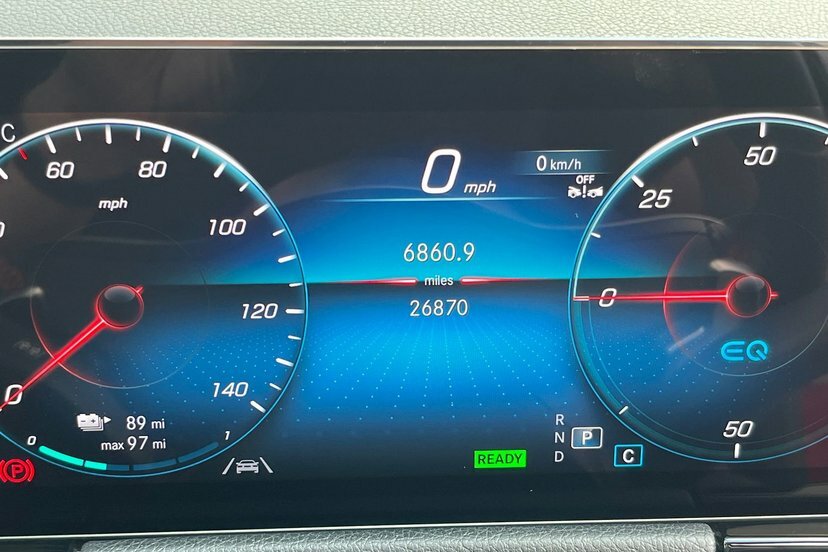 Mercedes-Benz EQA Eqa 300 66.5Kwh Amg Line Premium Plus Suv El Red #6