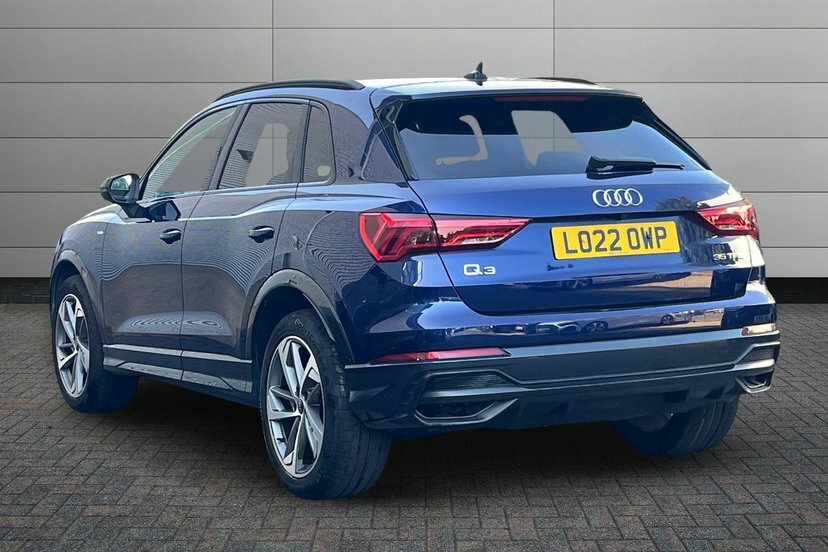 Audi Q3 1.5 Tfsi Cod 35 Black Edition Suv S Tro Blue #3
