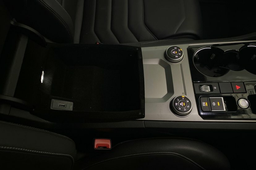Volkswagen Touareg V6 R-line Tdi Black #42