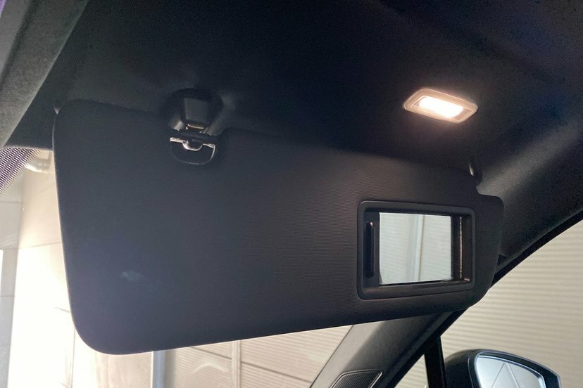 Volkswagen Touareg V6 R-line Tdi Black #51