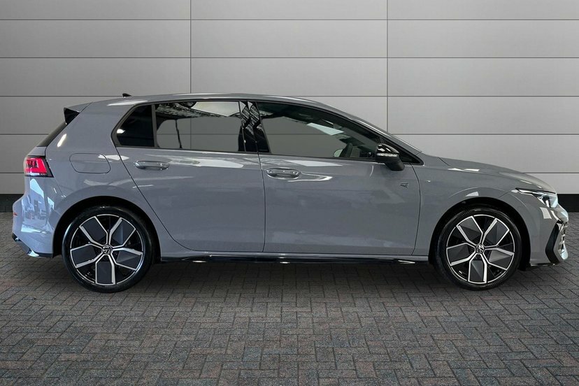 Volkswagen Golf 1.5 Tsi Black Edition Hatchback AU26NYV Grey #4