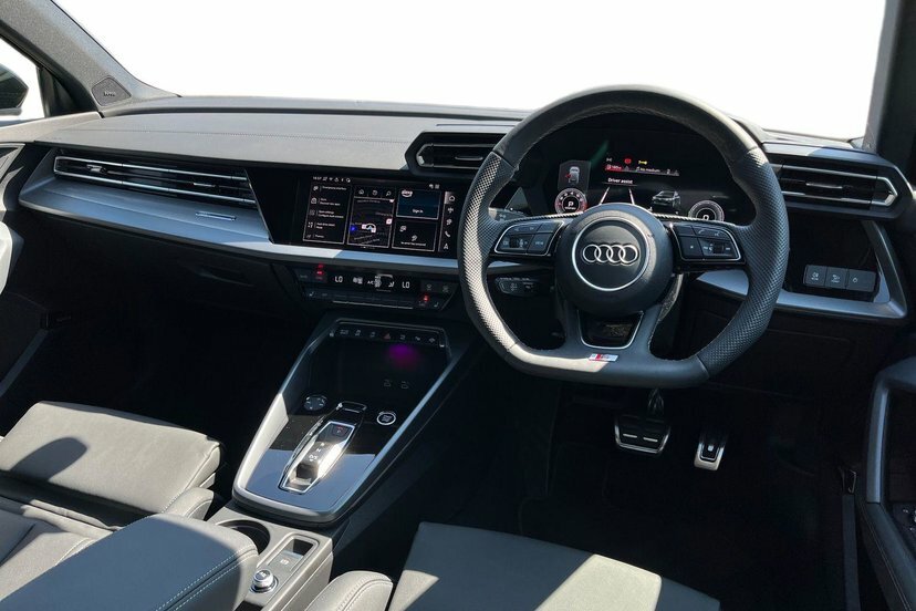 Audi A3 1.5 Tfsi S Line Sportback S Tronic 150 Black #6