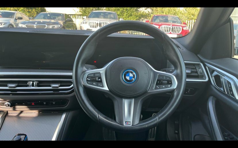 BMW i4 40 83.9Kwh M Sport Gran Coupe Ed White #5
